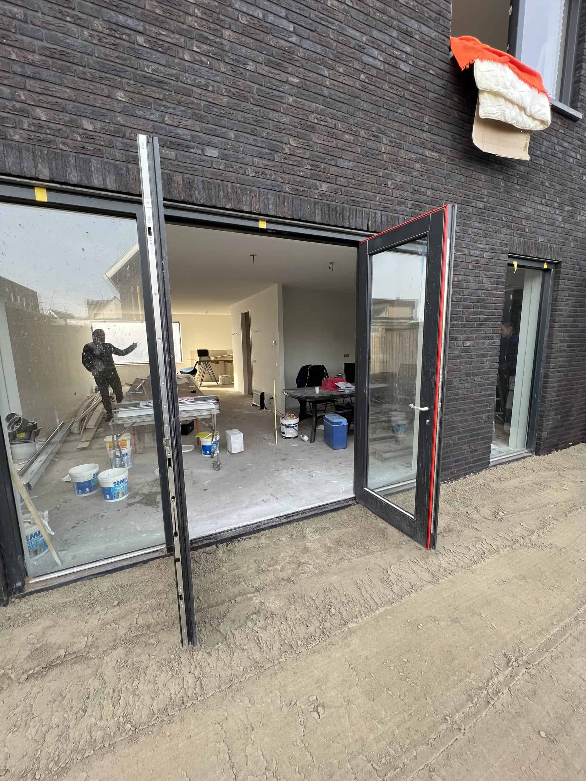 Deuren voor het eerst open