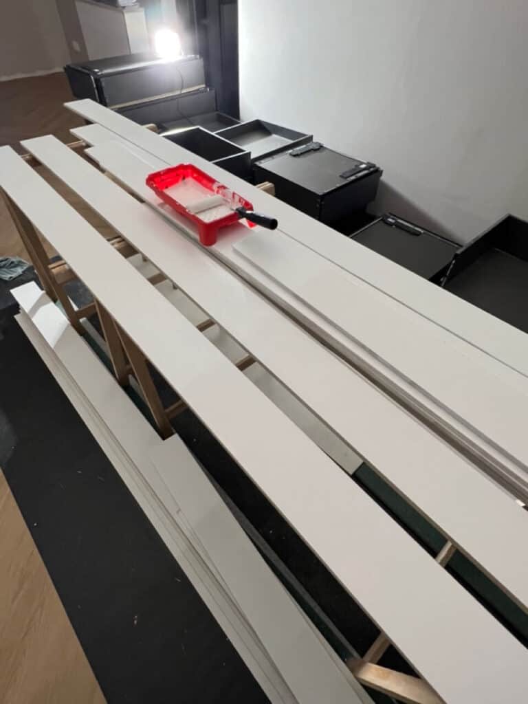 Verf de plinten even ;)